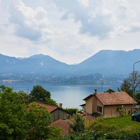 Villa Di Paese - Splendida Vista Lago Maggiore Oggebio エクステリア 写真